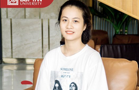 Học bổng toàn phần cho cô học trò vượt khó học giỏi ở Quảng Bình
